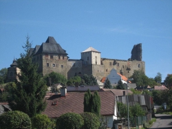 LIPNICE NAD SÁZAVOU-HRAD LIPNICE